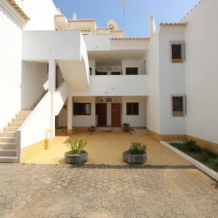With Pool And Terrace - Algarve Hébergement de vacances Armação de Pêra